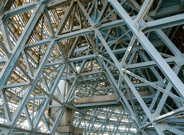 Bidding Strategies for Steel Structure Projects
