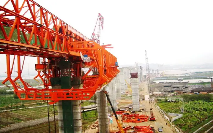 Recanton's Project of Movable Scaffolding System